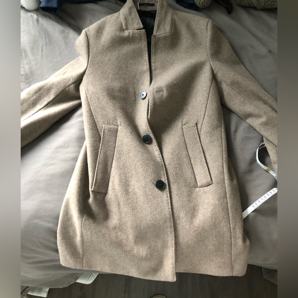 H&M men trench coat 36R beige